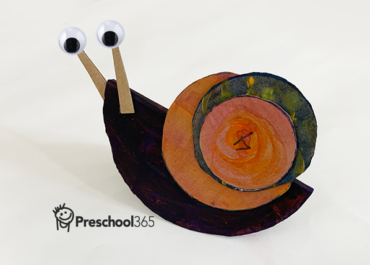 Preschool paper shape snail craftwork