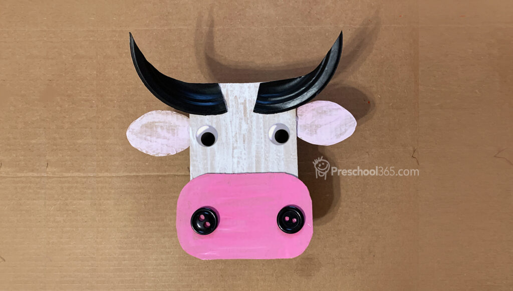 Very easy cow art craftwork from cardboard for kids art projects