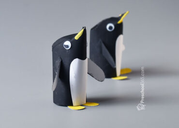 How to make a beautiful penguin from toilet paper roll.​